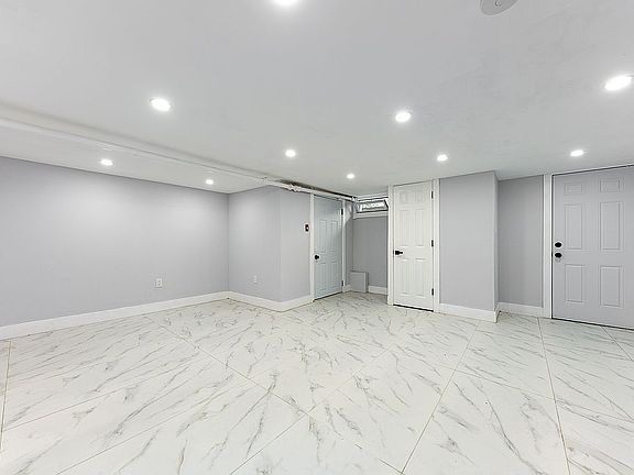 2nd image of 11428 200th St