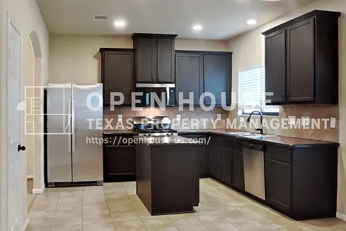 19715 Seabury Path Ct — Photo 7