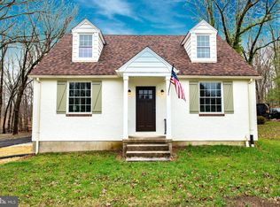 8341 Bradshaw Rd, Kingsville, MD 21087