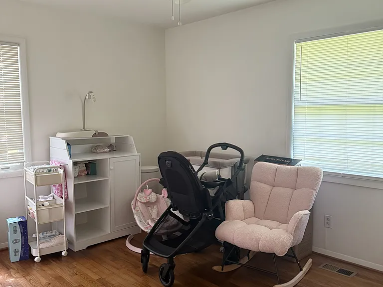 114 Lucia Dr SE — Photo 11