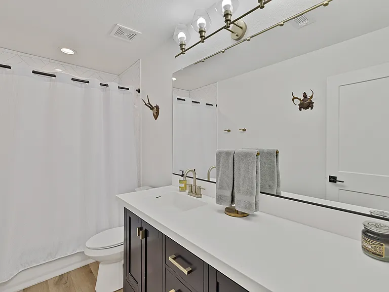 1901 Melissa Ln — Photo 26
