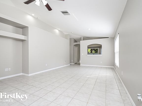 3rd image of 8457 Quarter Horse Dr