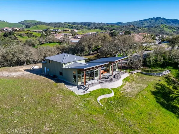 3275 Timberline Dr, Paso Robles, CA 93446