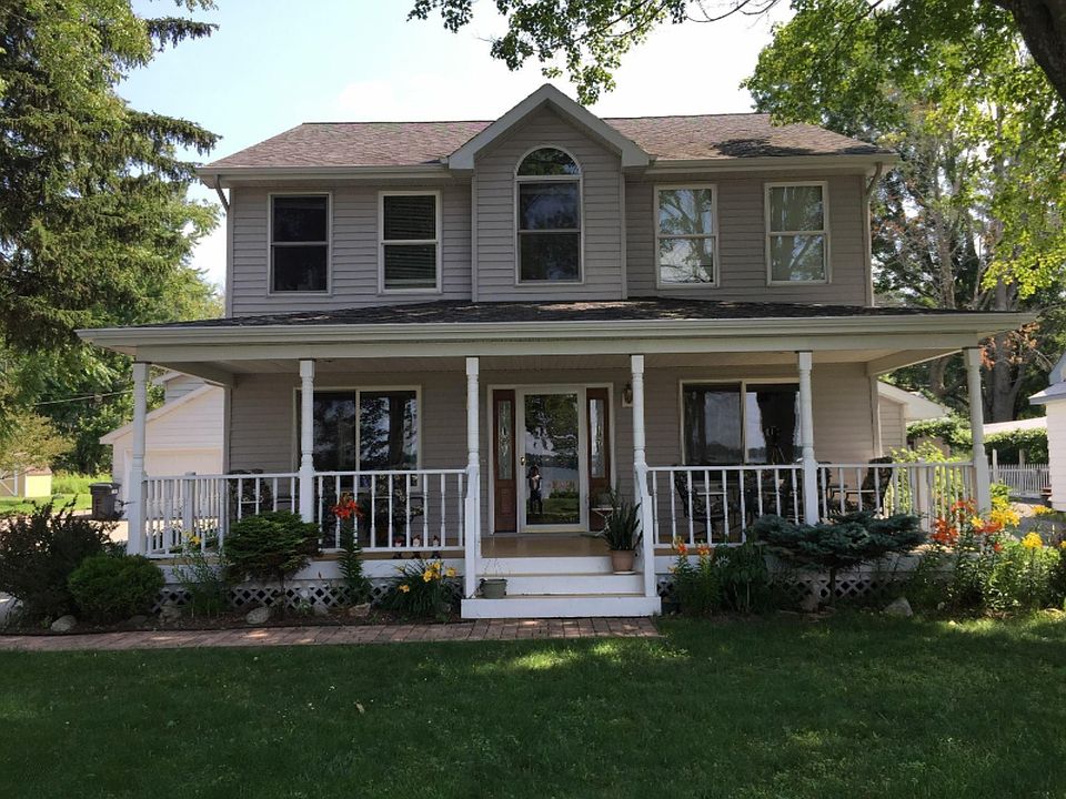 1st image of 721 W Lakeview Dr