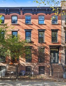 606 Carlton Ave, Brooklyn, NY, 11238