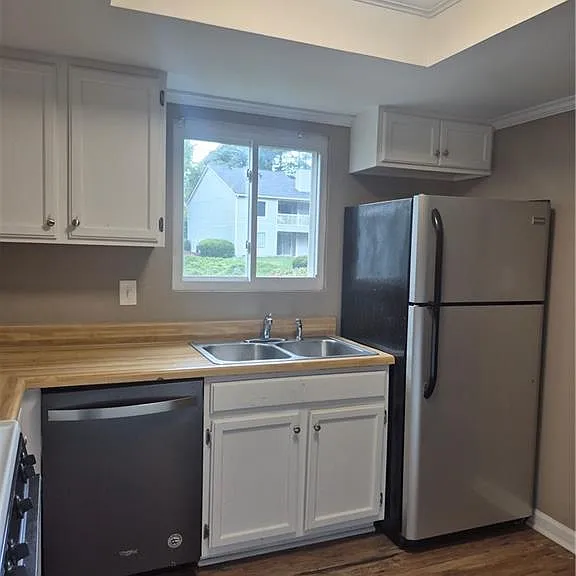 63 Middleton Ct SE — Photo 17