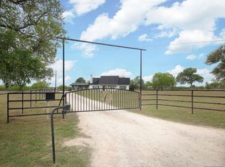 175 Old Campbell Rd, Seguin, TX 78155