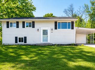 5304 Robinwood Rd, Louisville, KY 40218