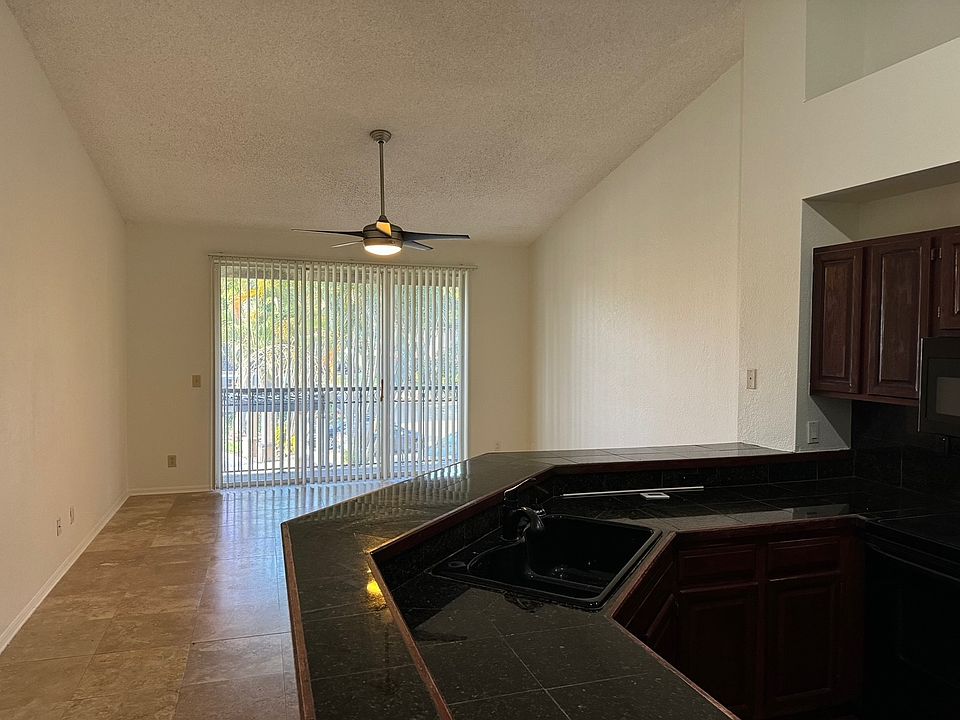 1st image of 607 Arbor Lake Ln #607