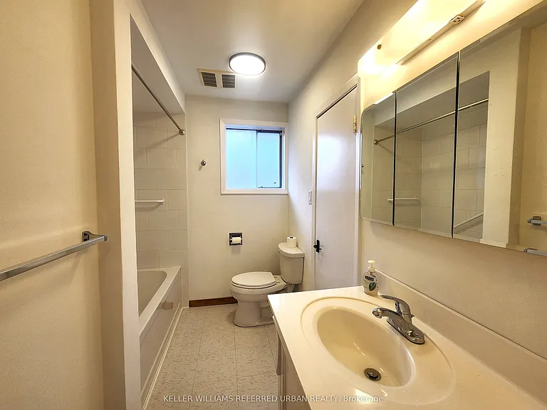 35 Shippigan Cres — Photo 29