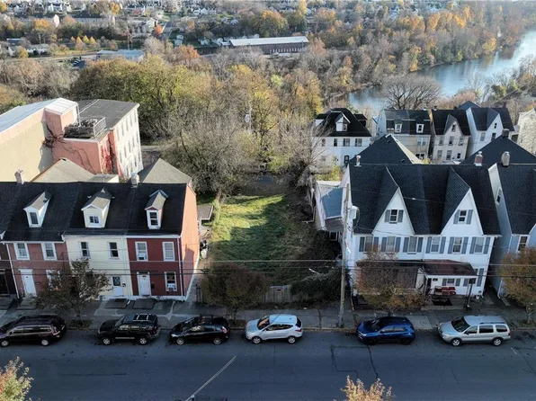 1208 Butler St, Easton, PA 18042