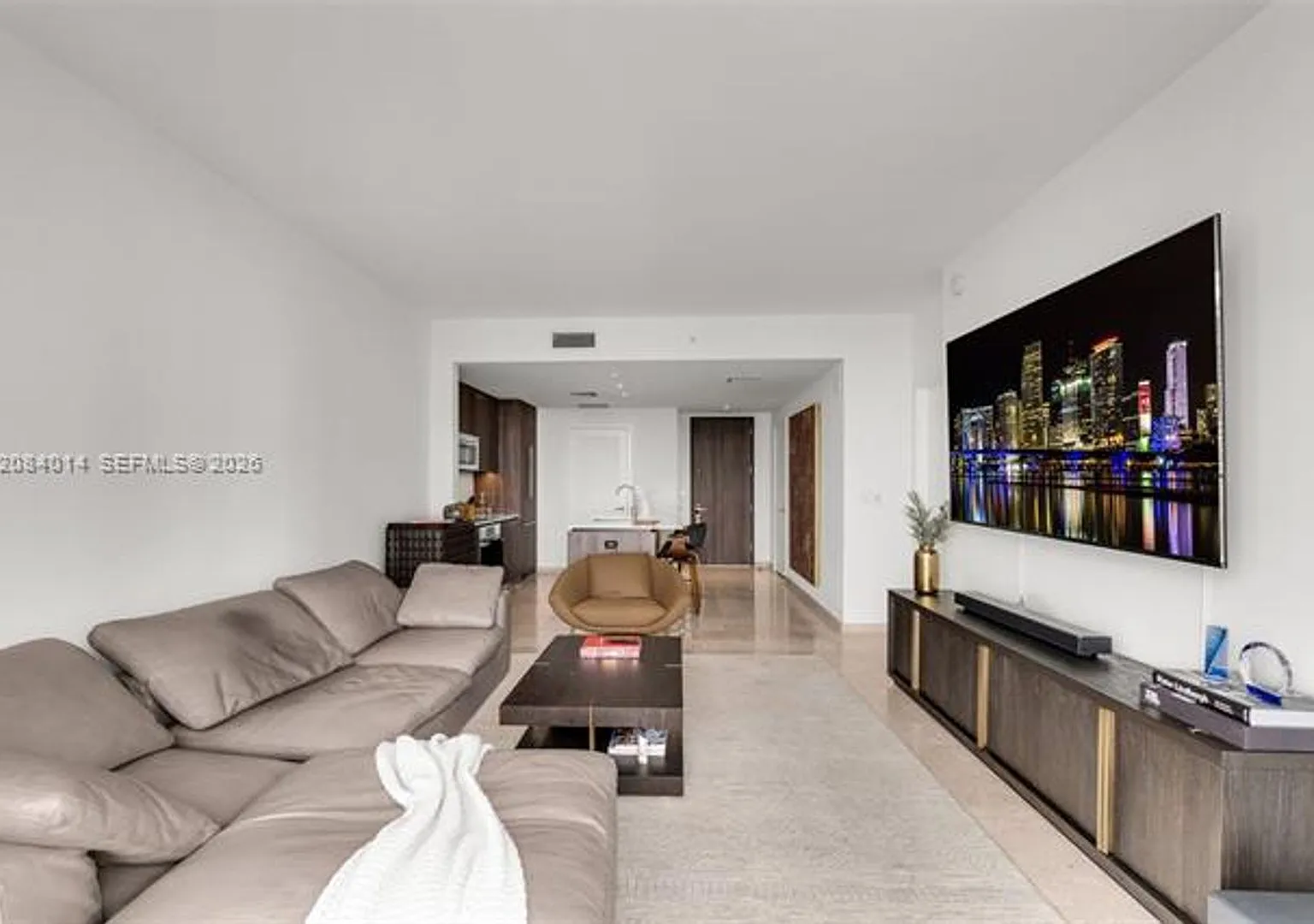 68 SE 6th St cu-2406, Miami, FL 33131 — Photo 2