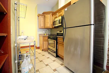 Rented by Elite NY Holdings