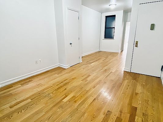 1st image of 448 Amsterdam Ave APT 3N