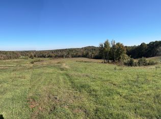 562 Roach Rd, Decaturville, TN 38329