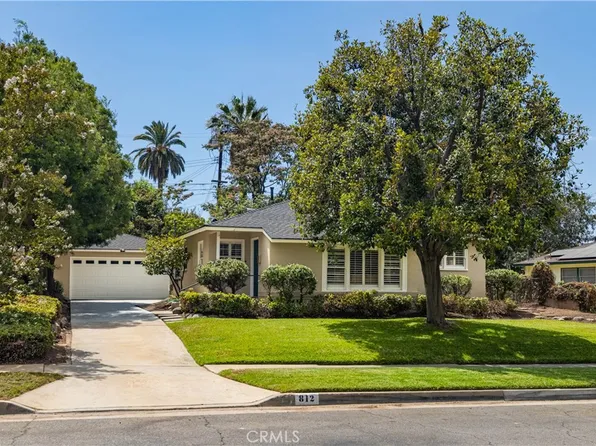 812 Serpentine Dr, Redlands, CA 92373