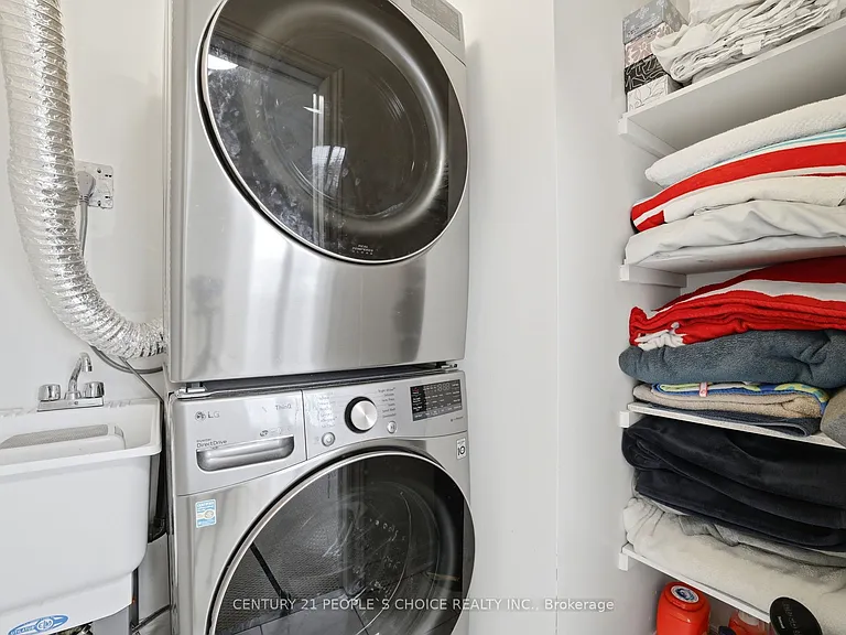 1330 Altona Rd #1 — Photo 28
