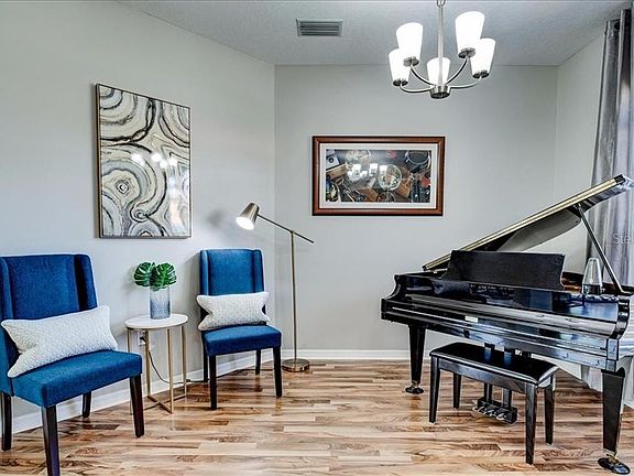 5th image of 4685 Sweetmeadow Cir