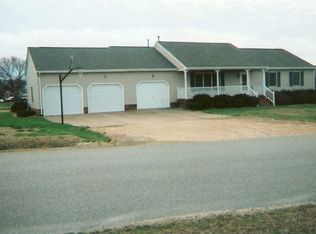 109 Fairmont Dr, Williamsburg, VA 23188