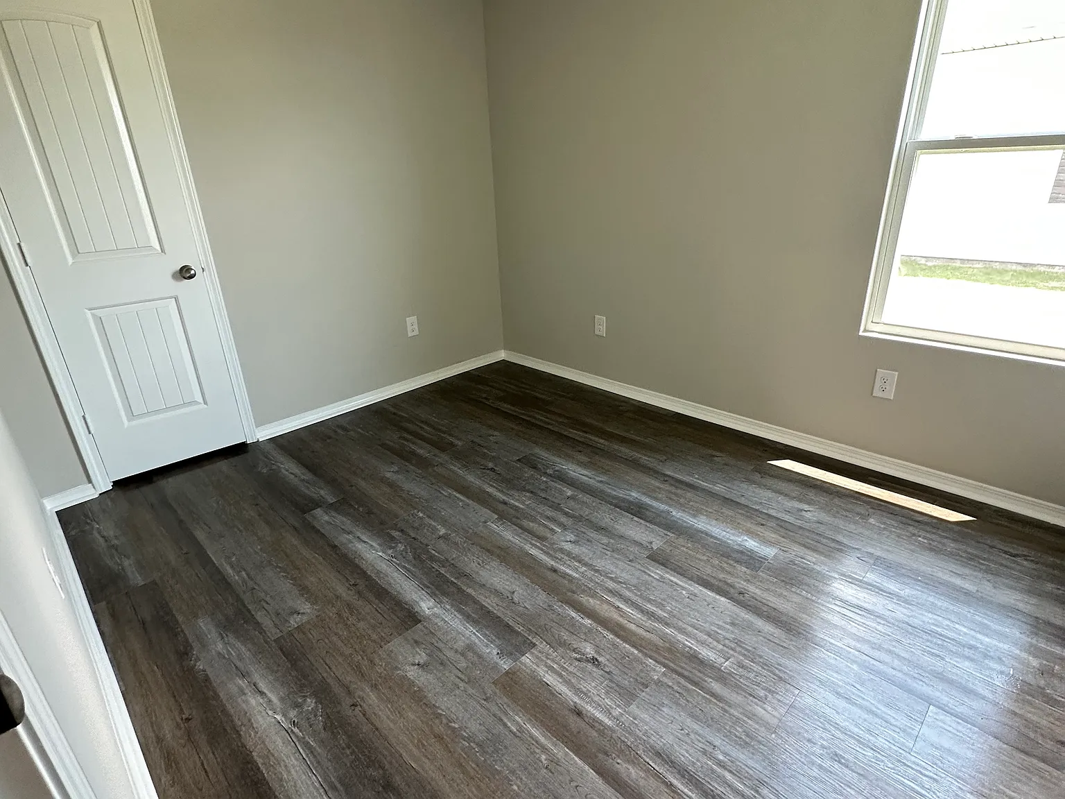 Deerfield Dr, Jonesboro — Photo 3
