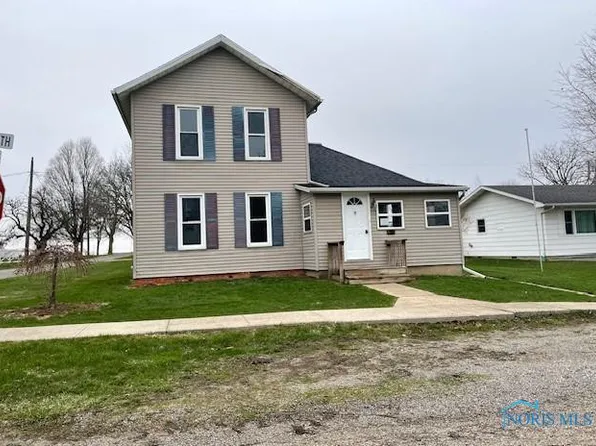 608 W North St, West Unity, OH 43570