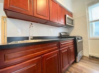 32-57 43rd St #3B, Astoria, NY 11103