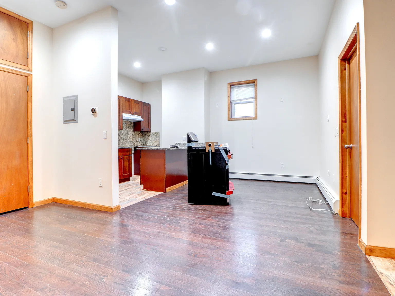 2 bed, $2,695 — Photo 2