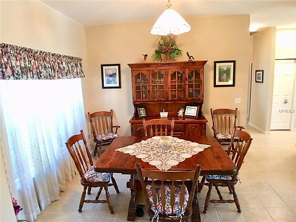 4th image of 4015 Birkdale Dr