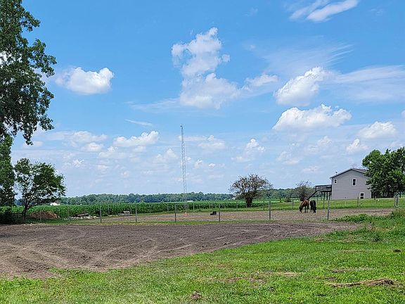 4th image of 5086 County Road 47