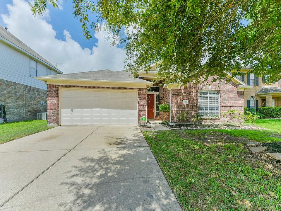 1st image of 5427 Wolf Rock Dr
