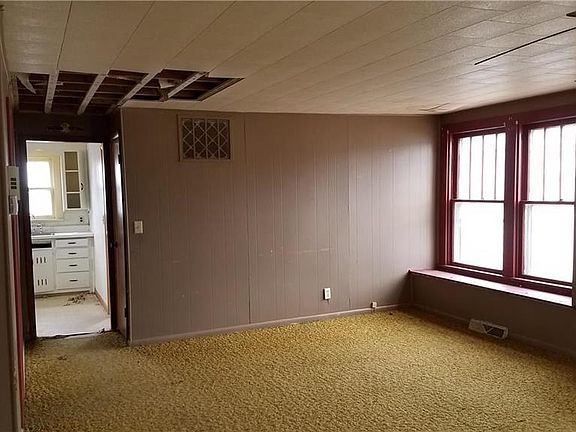 3rd image of 119 N F St