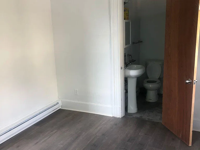 189 Hillside Ave #1B — Photo 3