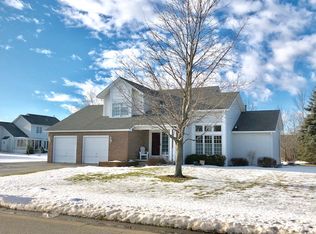 19 Mae Mdw, Rochester, NY 14624