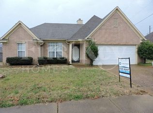 5324 Farm Ridge Dr, Memphis, TN 38141