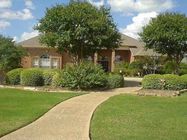 1st image of 309 Meadow Dr