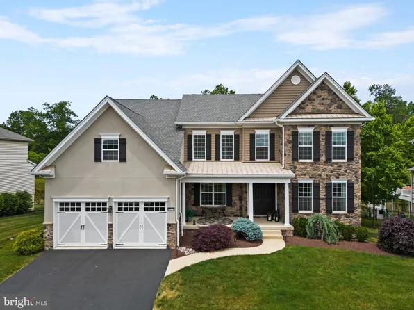 1325 Gabriel Ln, Warminster, PA 18974