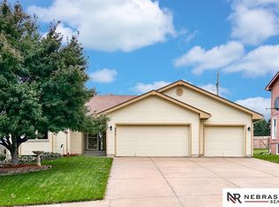 4217 Longview St, Bellevue, NE 68123