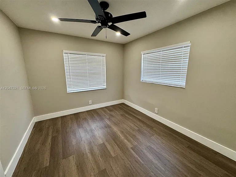 5410 NW 16th St #1 — Photo 10