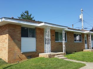 3816 N Sheridan Rd, Peoria, IL 61614