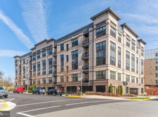 2329 Wind Charm St UNIT 307, Herndon, VA 20171