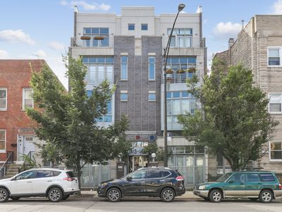1413 W Grand Ave #E, Chicago, IL, 60642