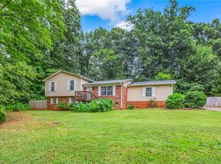 878 Quail Rd, Lexington, NC 27292