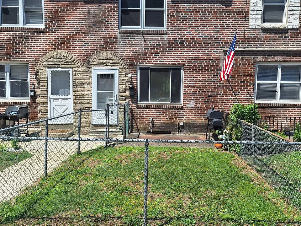 138 Blanchard Rd