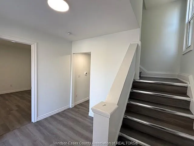 941 Cataraqui St — Photo 21