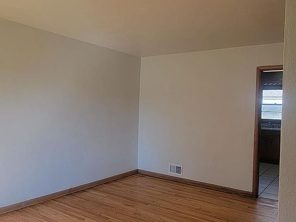 3rd image of 2244 7th St #2244