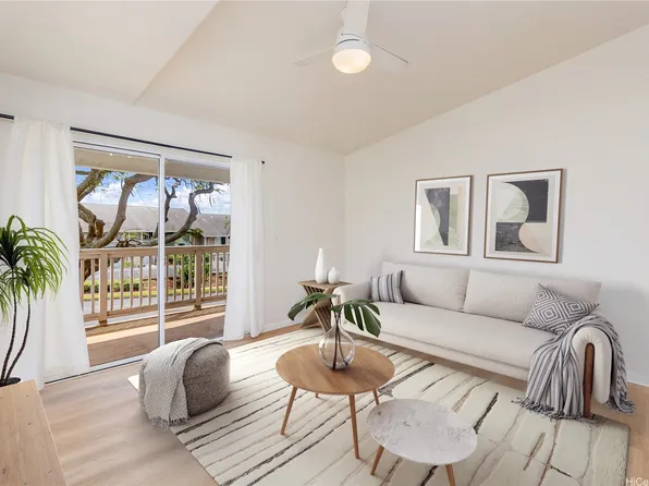 94-510 Lumiaina St APT T202, Waipahu, HI 96797
