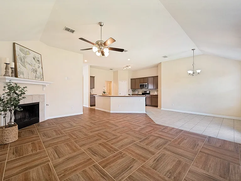 3057 Morning Star Dr — Photo 9