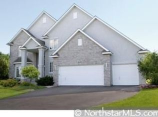 6188 Oxford Rd S, Shakopee, MN 55379