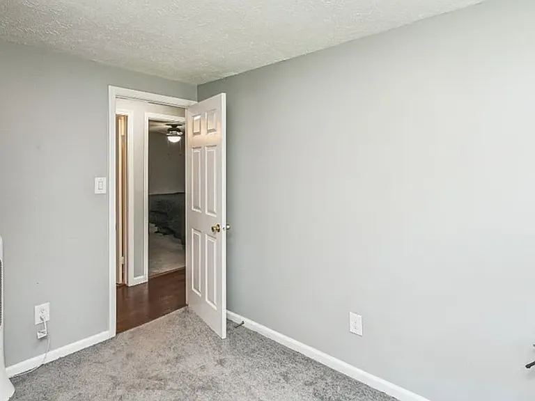 15337 Edgehill Dr — Photo 1