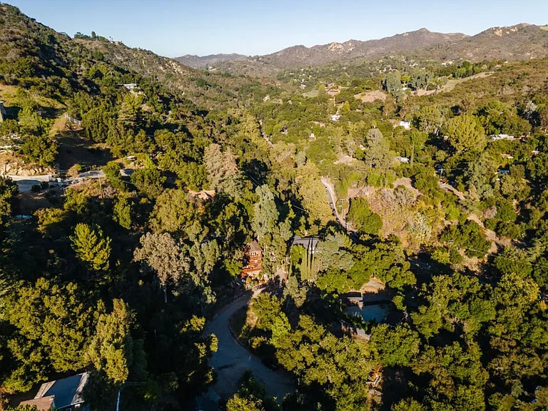 517 Canon View Trl — Photo 34